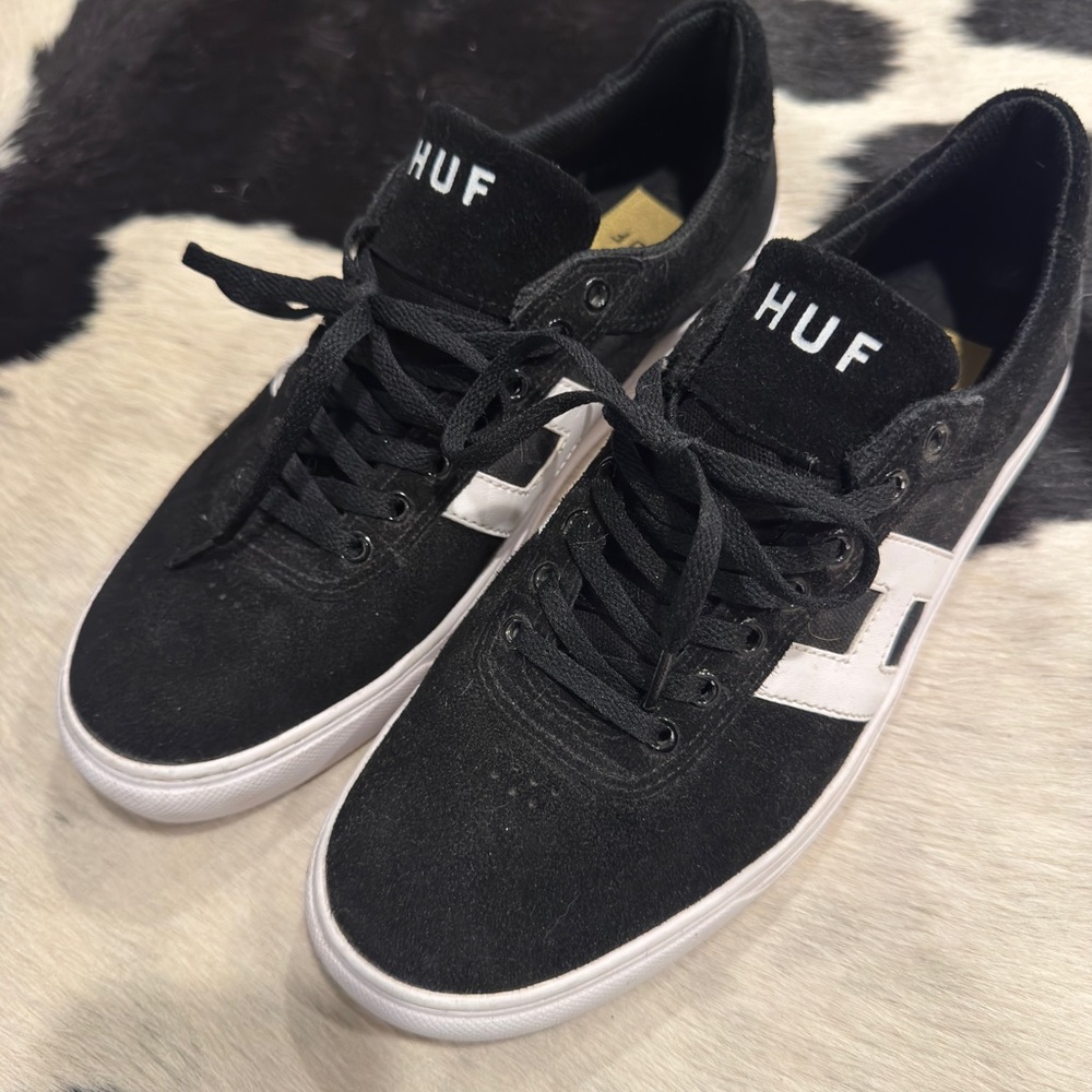 HUF Black Suede Skate Shoes